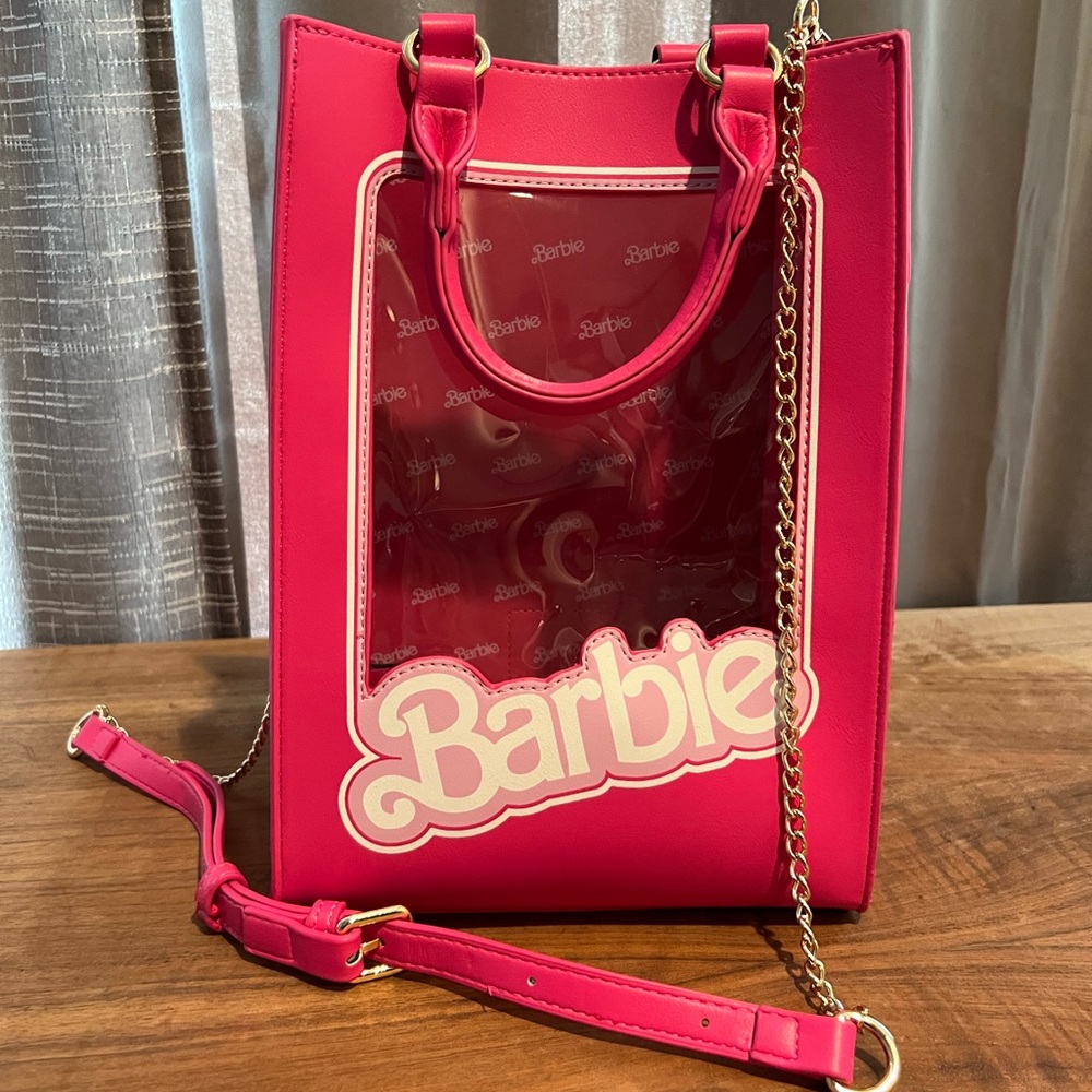 Barbie Pink cakeworthy purse Bag